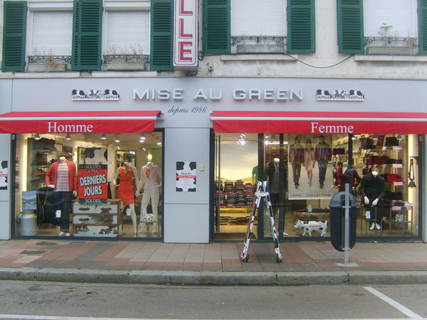 photo1