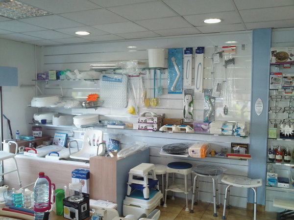 photo1