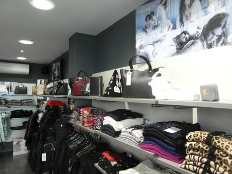 photo1